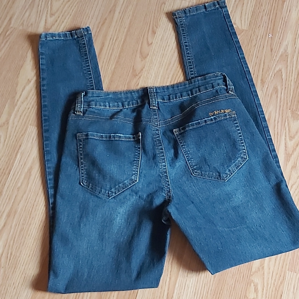 DNKY Jeans - Picture 5 of 5